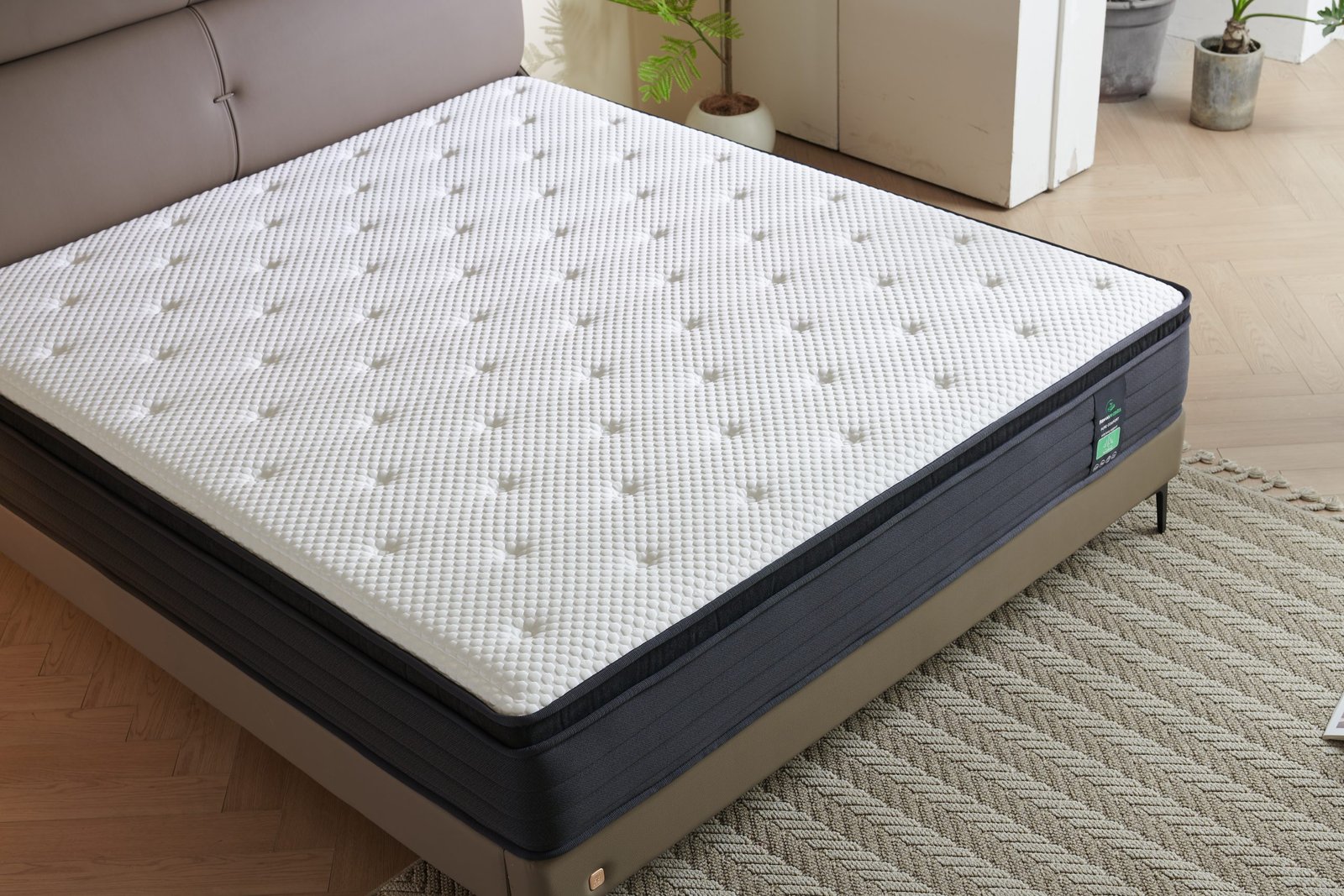 2025-11-21-床垫13135