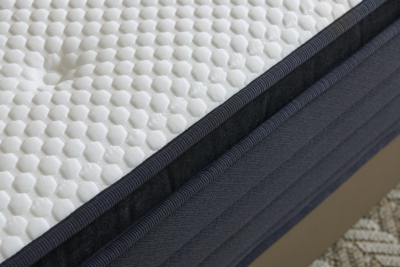 2025-11-21-床垫13136